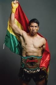 Triunfo arrollador: Marcos Vásquez, el “Corazón de León”, se consagra bicampeón de Muay Thai en Estados Unidos